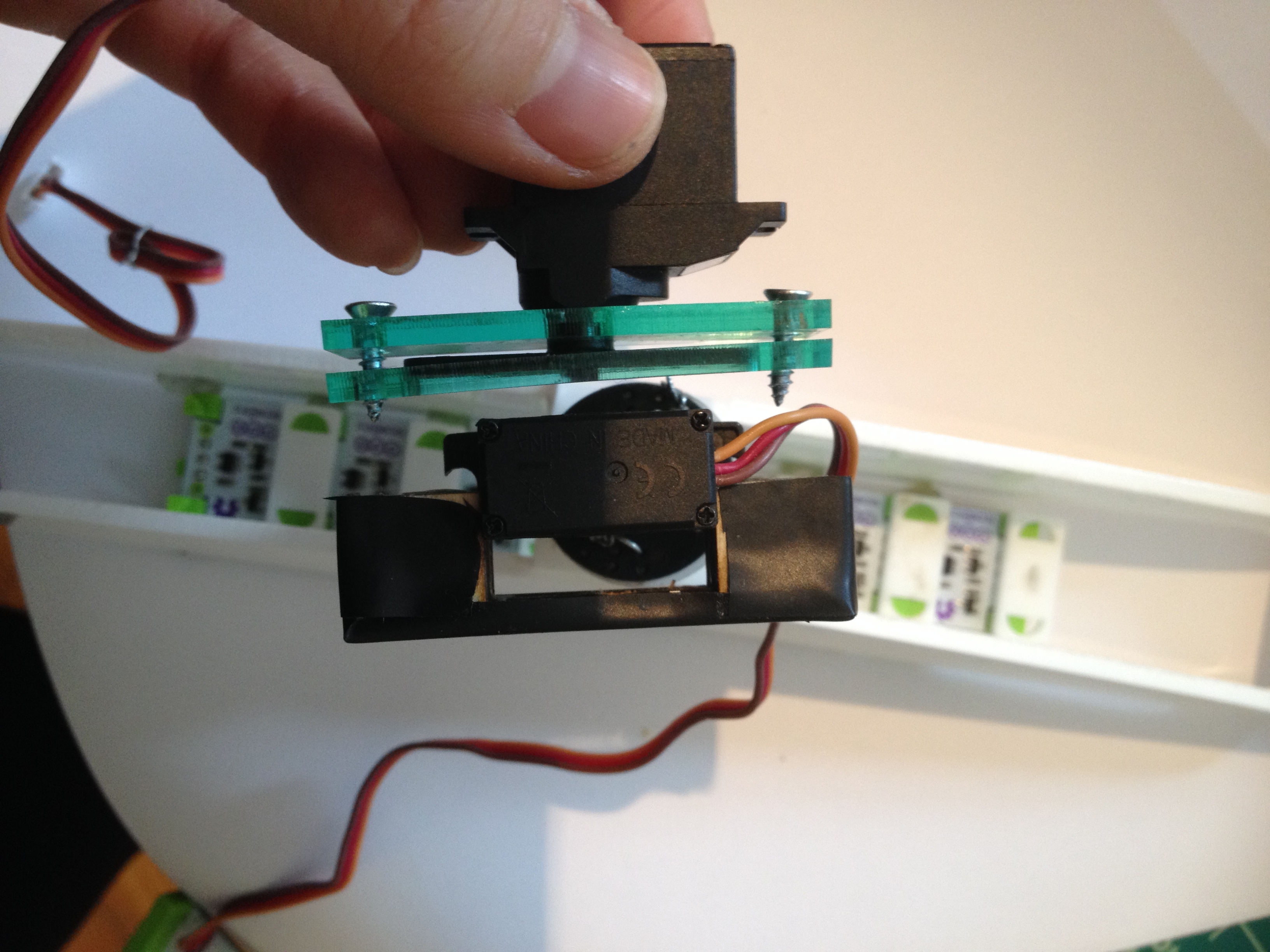 Wireless Adjustable Light Fixture a littleBits Project by littleBits