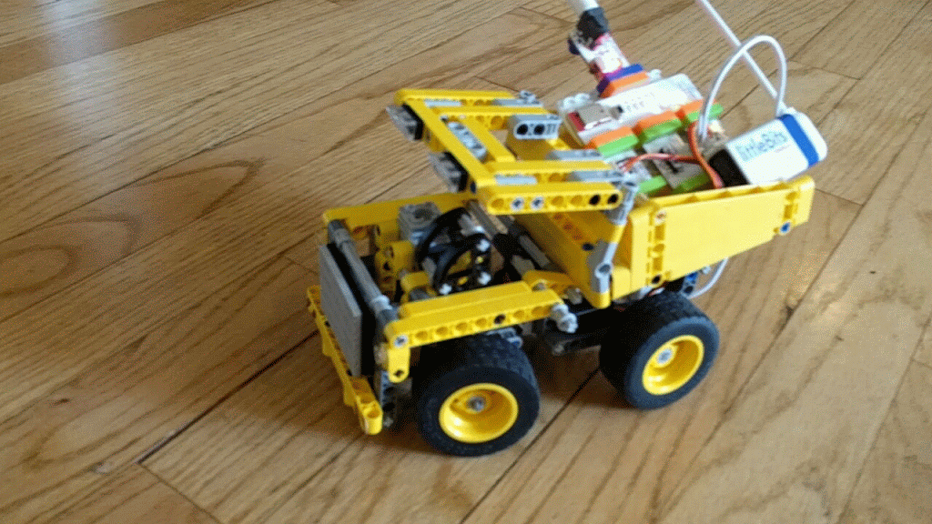 Remote Controlled Lego Dump Truck a littleBits Project by woodyBits